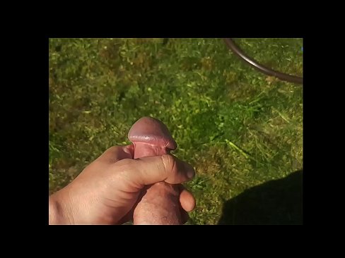 ❤️ Une chaudasse se fait baiser la chatte rose et jouit avec une giclée dans un jardin d'été... ️❌ Vidéo de baise at porn fr.pornsexer.ru ❤